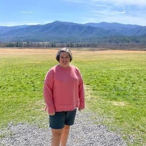 Meet your Posher, Karin